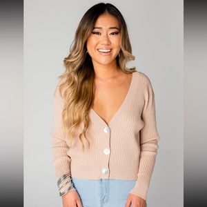 BuddyLove oversized boyfriend button up cardigan in tan size Medium. Worn once
